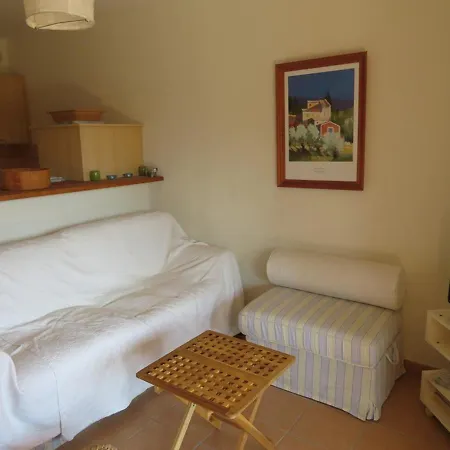 Bormes-les-mimosas, 2 Pièces, 5 Personnes - Fr-1-610-12 Appartement