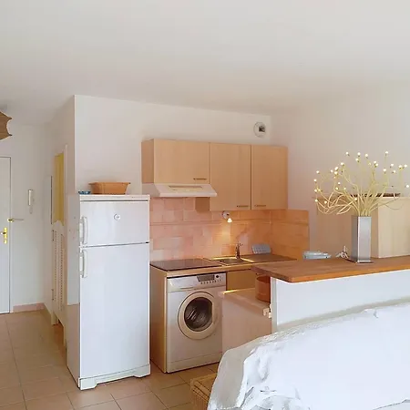Spacieux T2 Avec Loggia A 800m De La Plage, Parking Et Forfait Menage Inclus - - Fr-1-610-12 Lägenhet