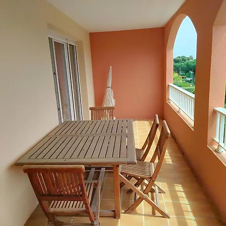Spacieux T2 Avec Loggia A 800m De La Plage, Parking Et Forfait Menage Inclus - - Fr-1-610-12 *
